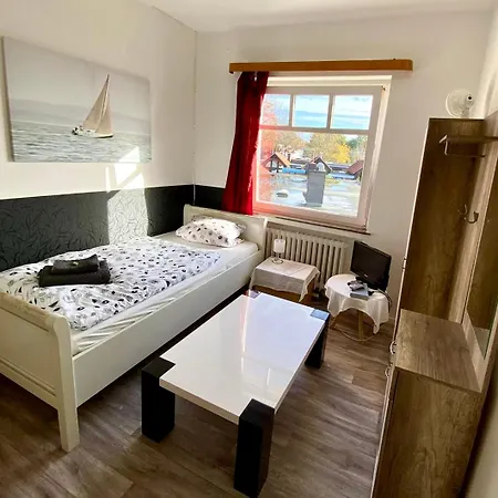 Zum Burggrafen Hotel 2*