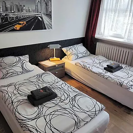 Zum Burggrafen Szálloda 2*